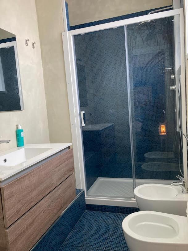 4, Al Mari Suites, Latina