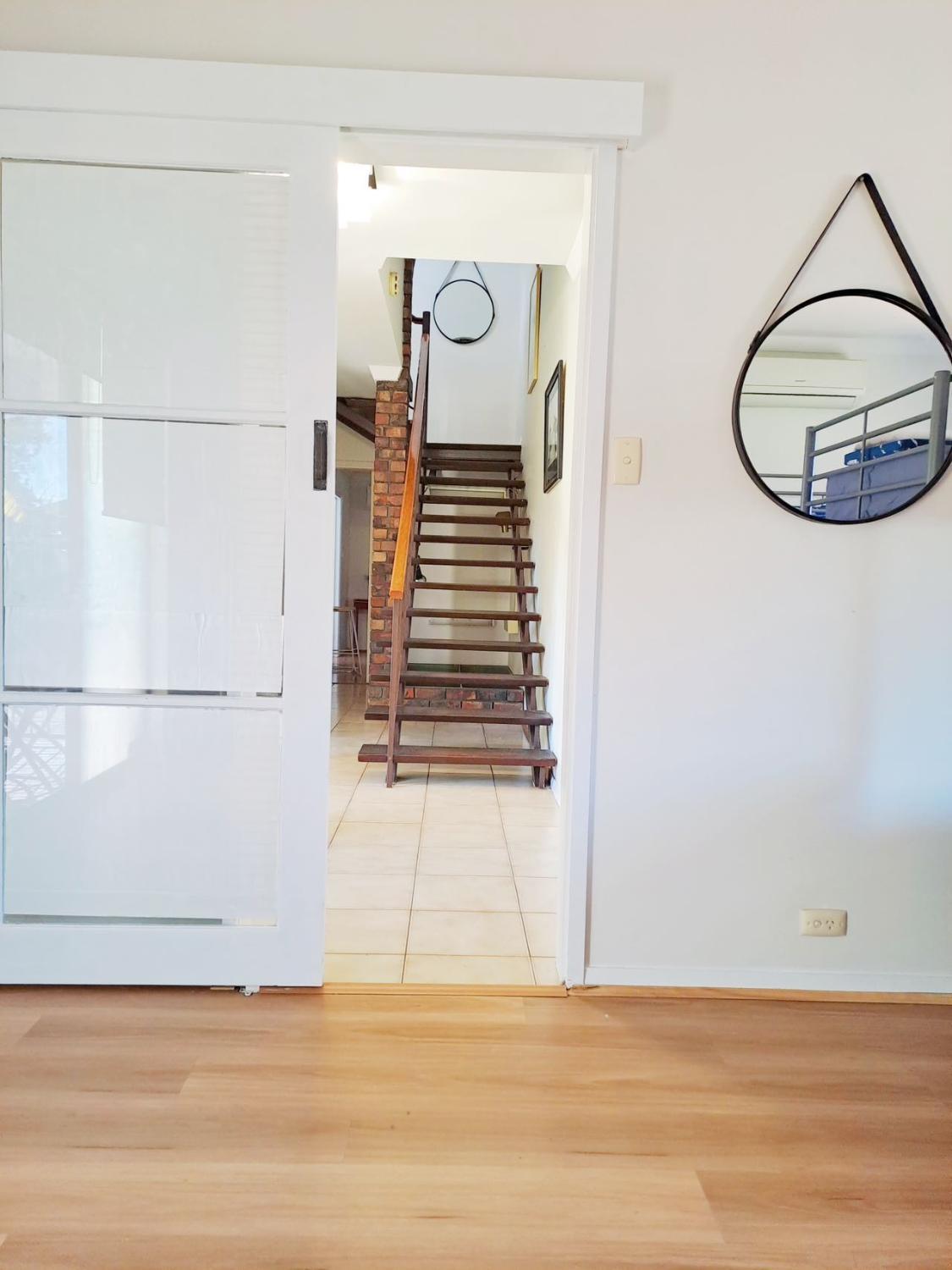3, YouComeAu, Stirling