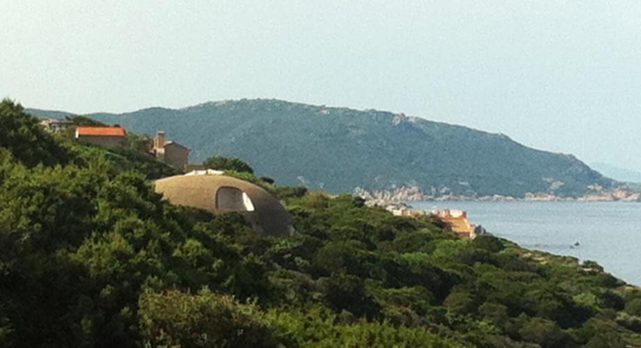 4, Happy Room with Garden and Terrace, Olbia-Tempio