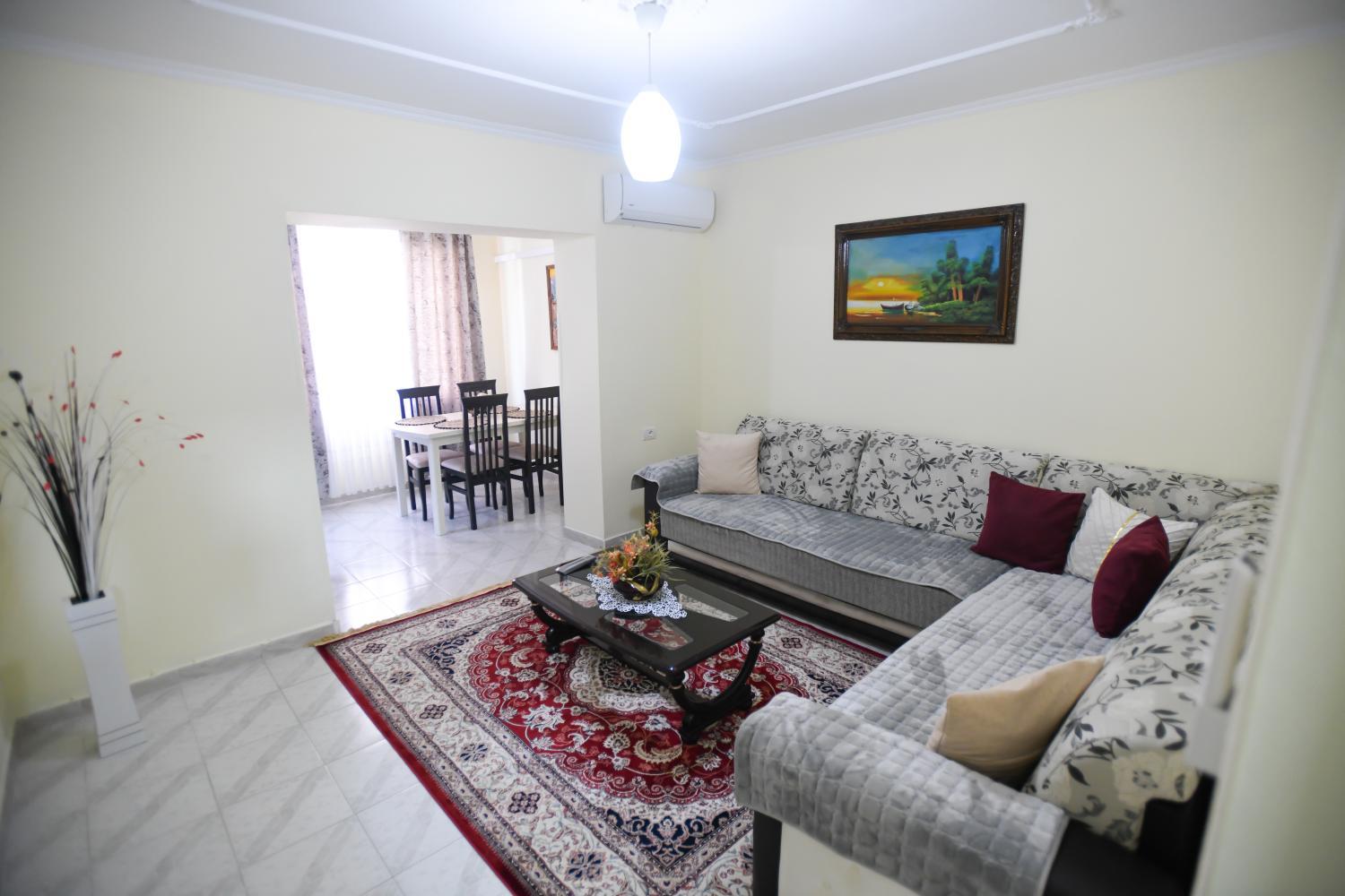 2, D' B&b, Beratit