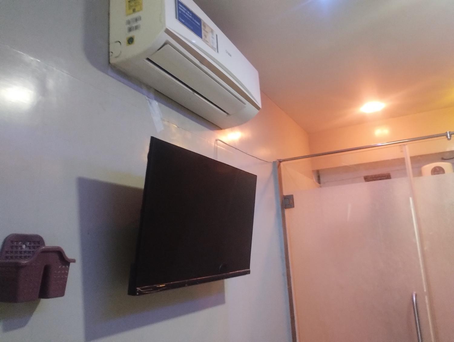 3, Shyam Rooms VIP Vesu, Surat