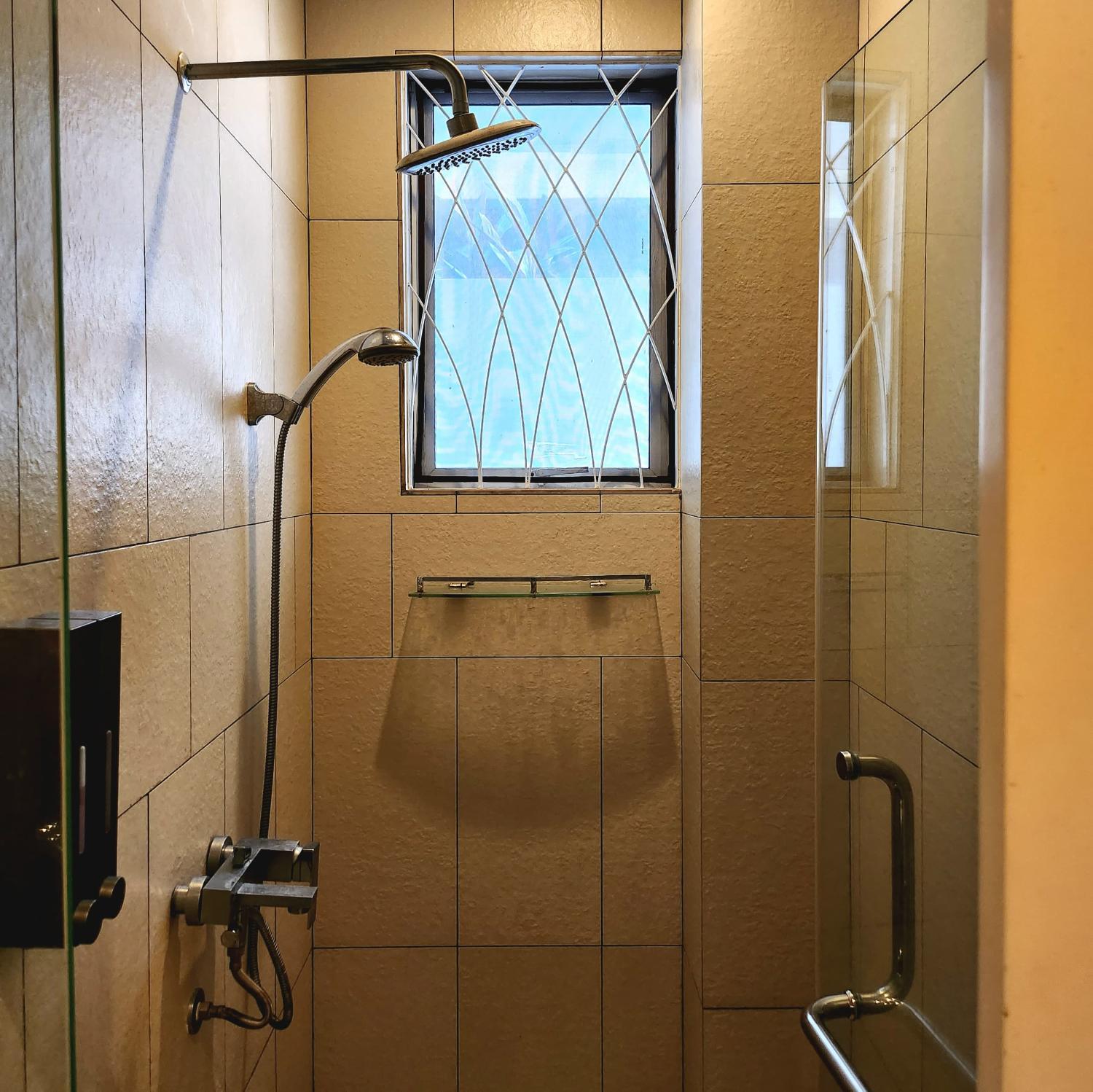 Bathroom 5, 6ix Senses Deluxe Suites & Villa, Kinta