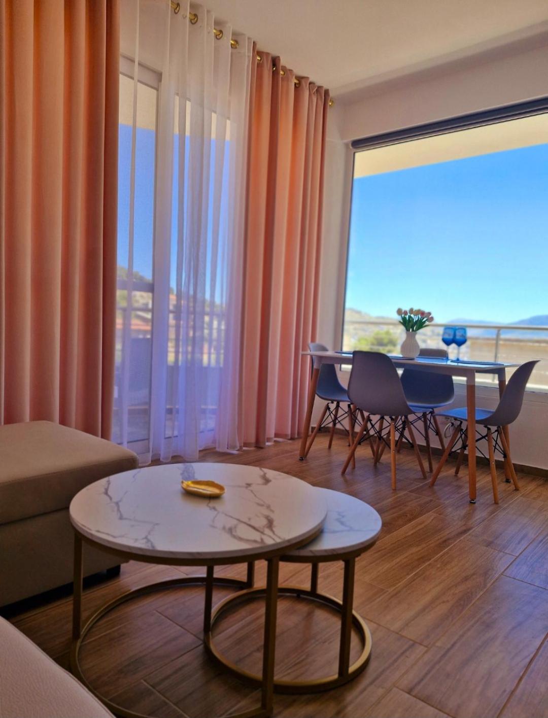 5, Villa Virginia, Sarandës