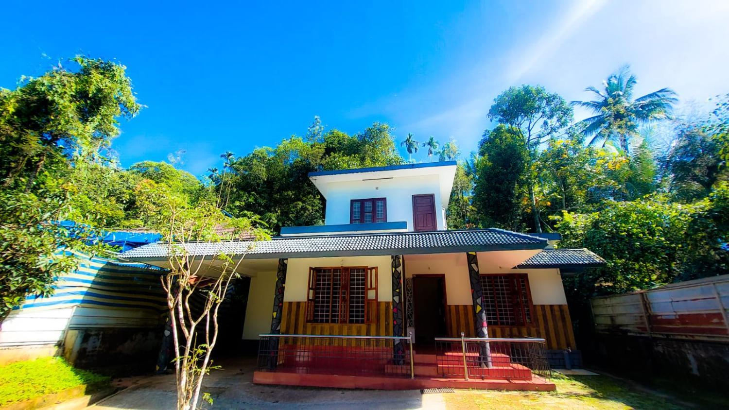 3, stay room by lake villa, Wayanad