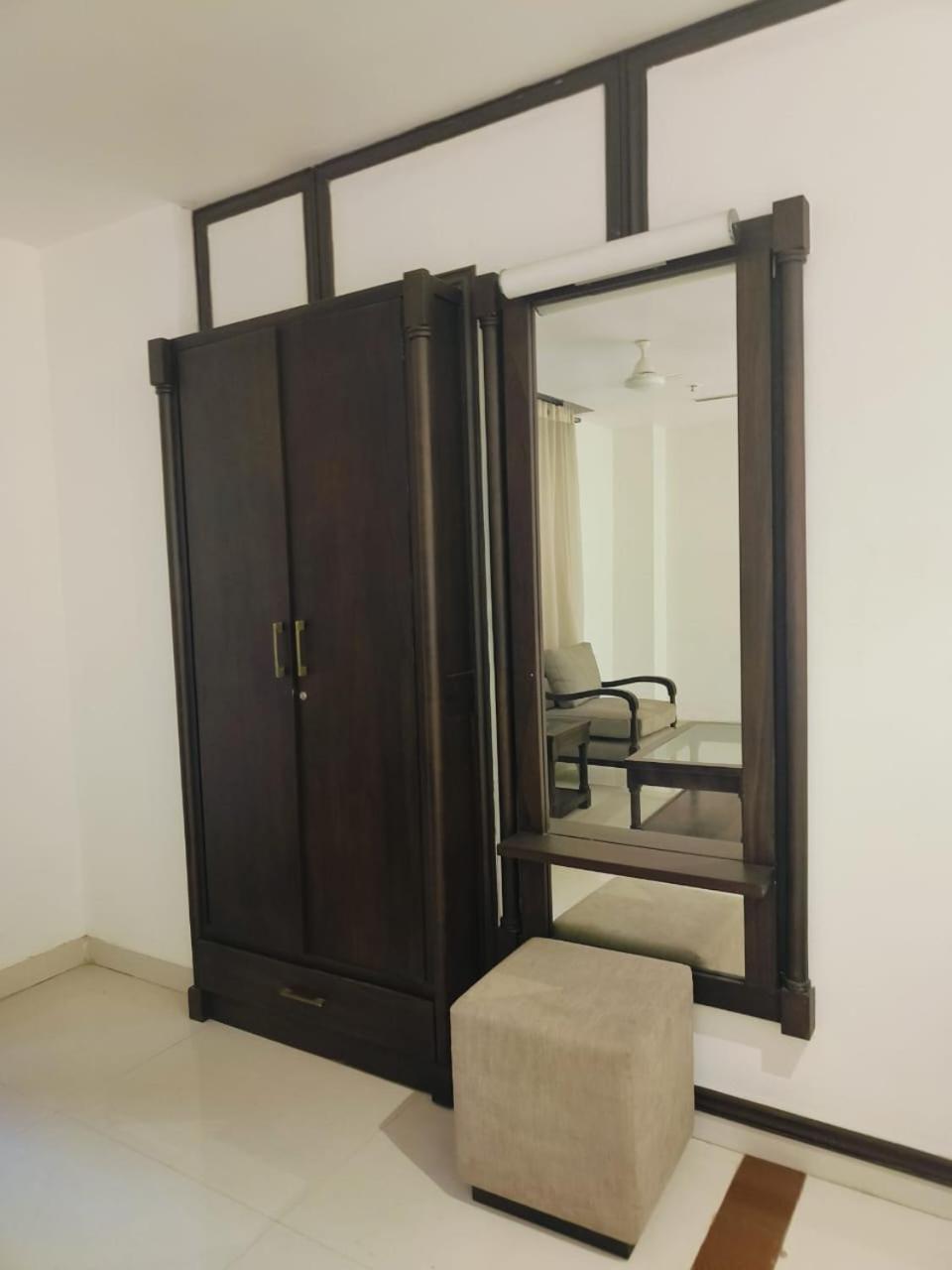 4, Rajasthan Palace, Thane