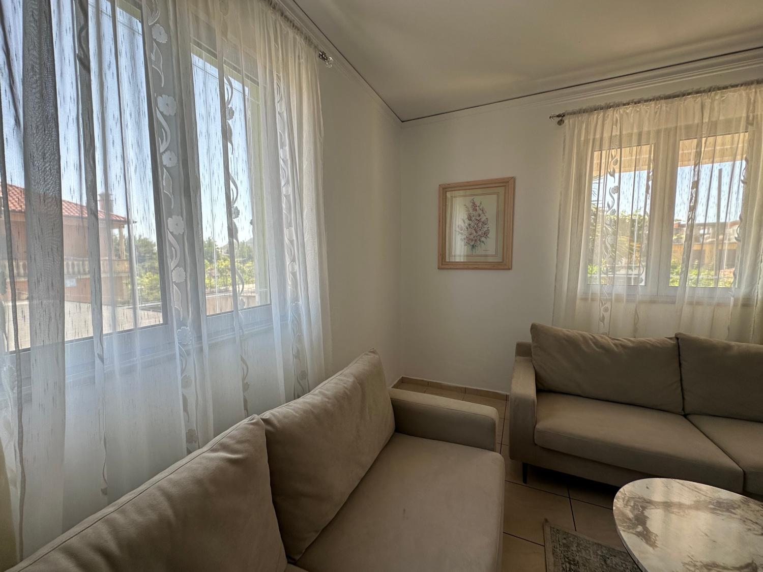 2, Guests Home, Shkodrës