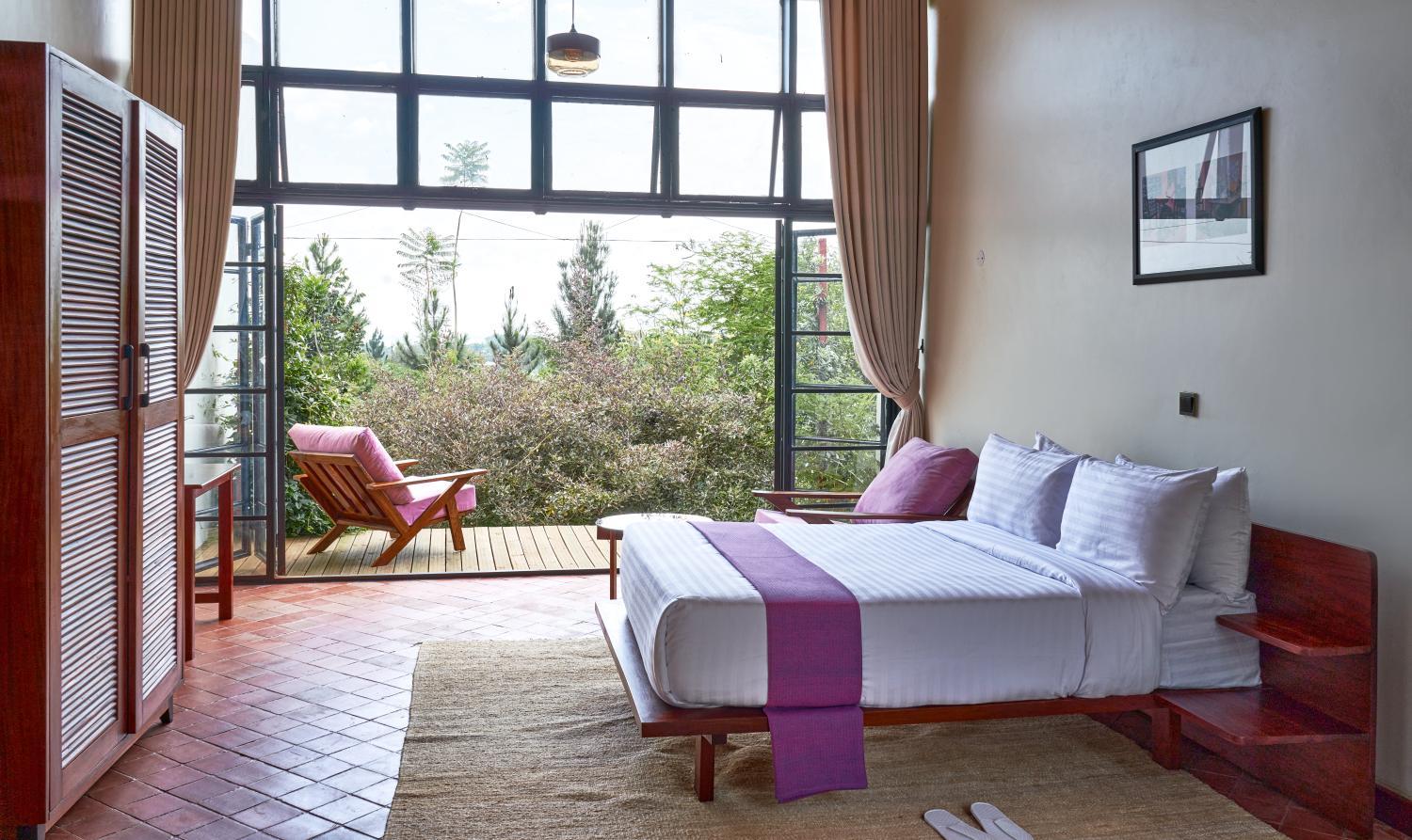 Balcony/terrace 4, Igwara Lodge, Kibanda