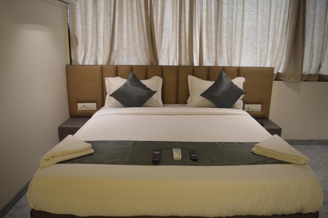 3, Aarush Residency, Thane