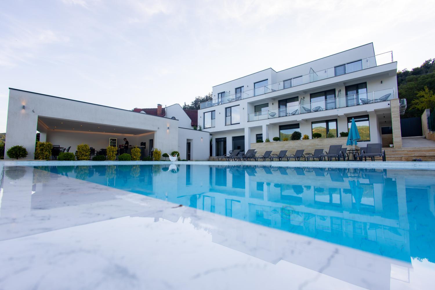Exterior view 5, YRYS House - Adults Only, Eselnita