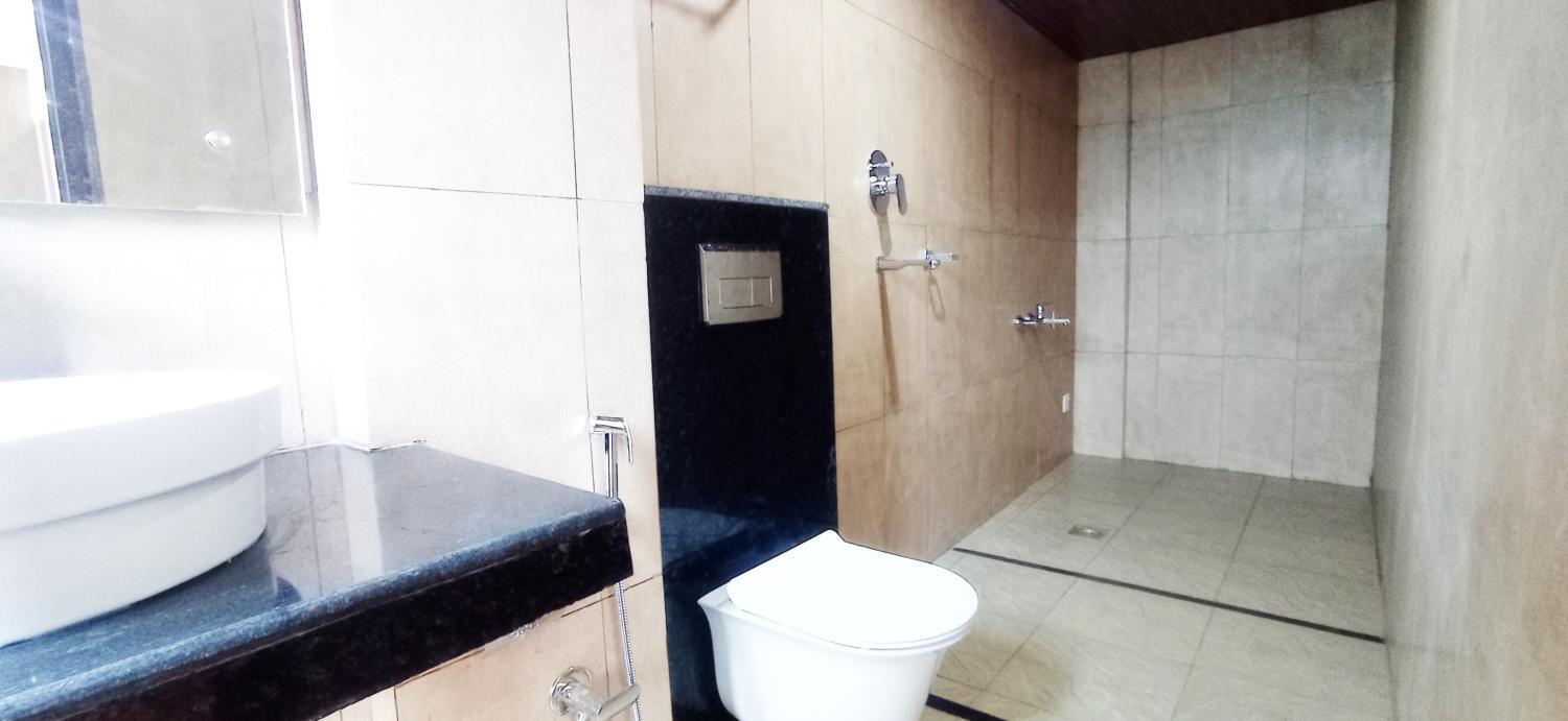 Bathroom 3, Hotel Aerolink, Bagmati
