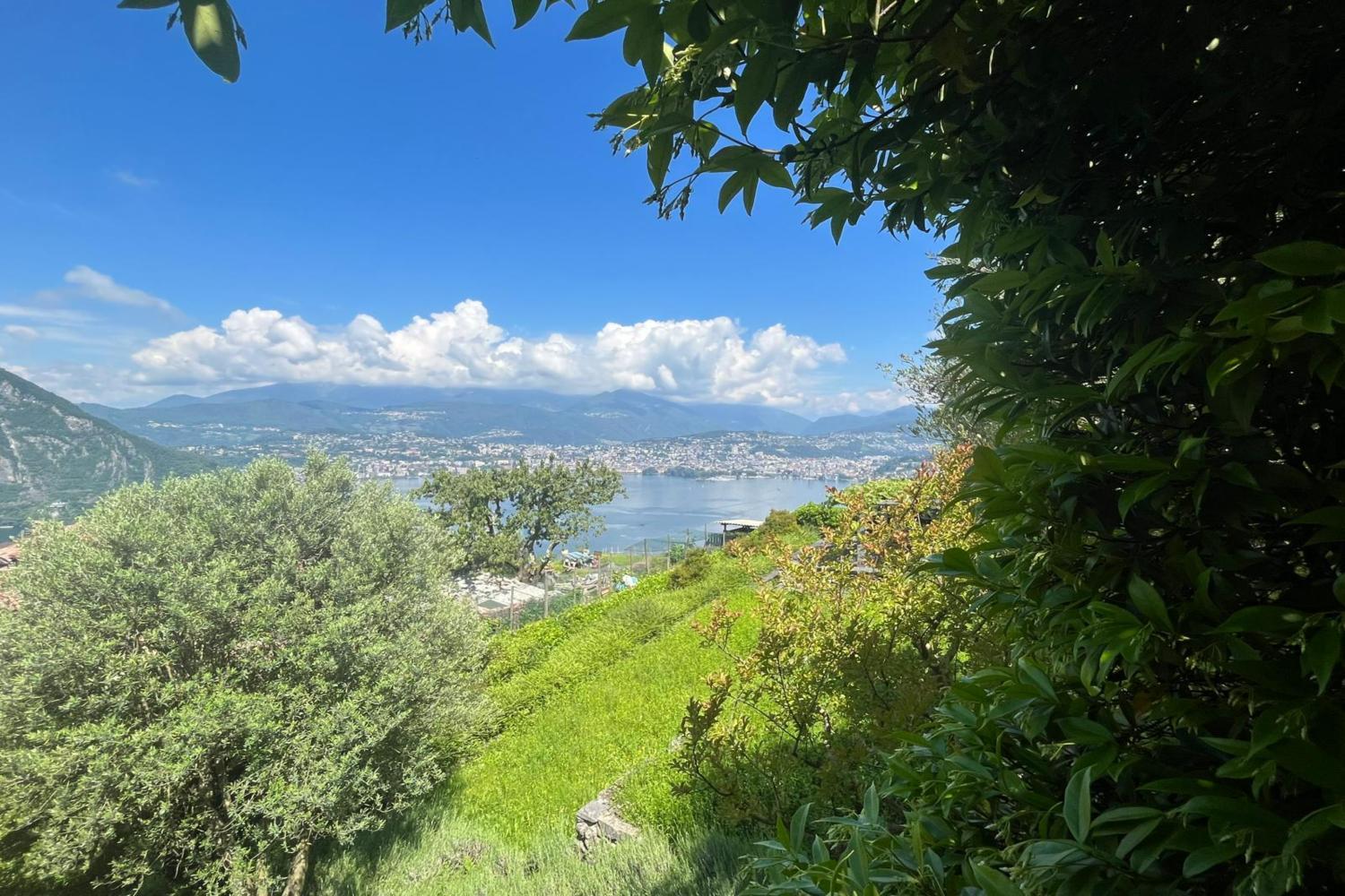View 2, Romantic Apartments - Happy Rentals, Lugano