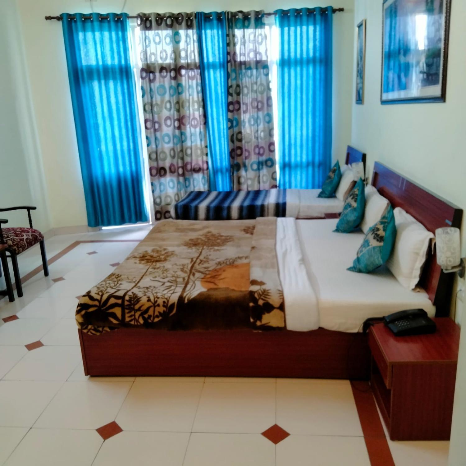 4, Mid Town Residency, Mandi