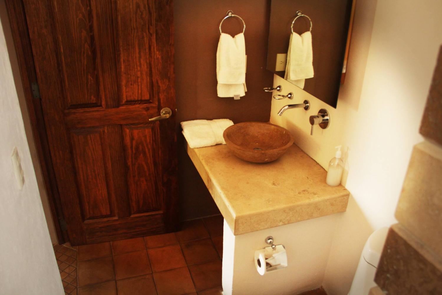 Facilities 3, Casa Toscana - 5 Min From Downtown - Affordable Luxury, Allende