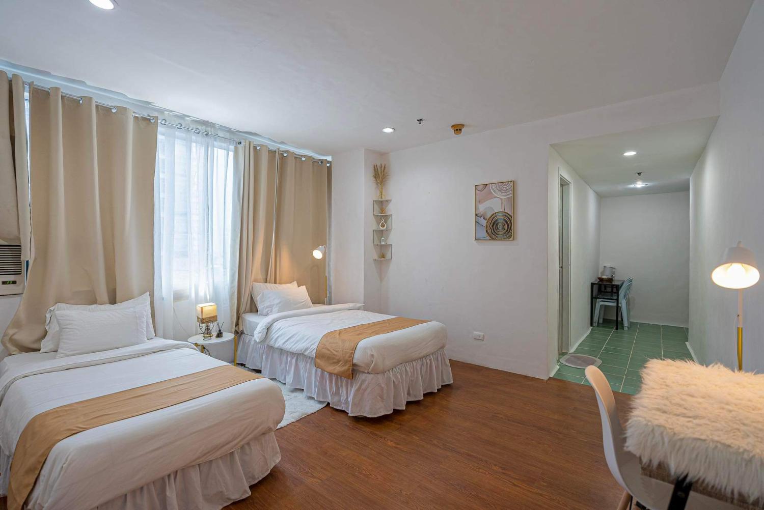 4, Condotel Near Cebu Business Park, Cebu City