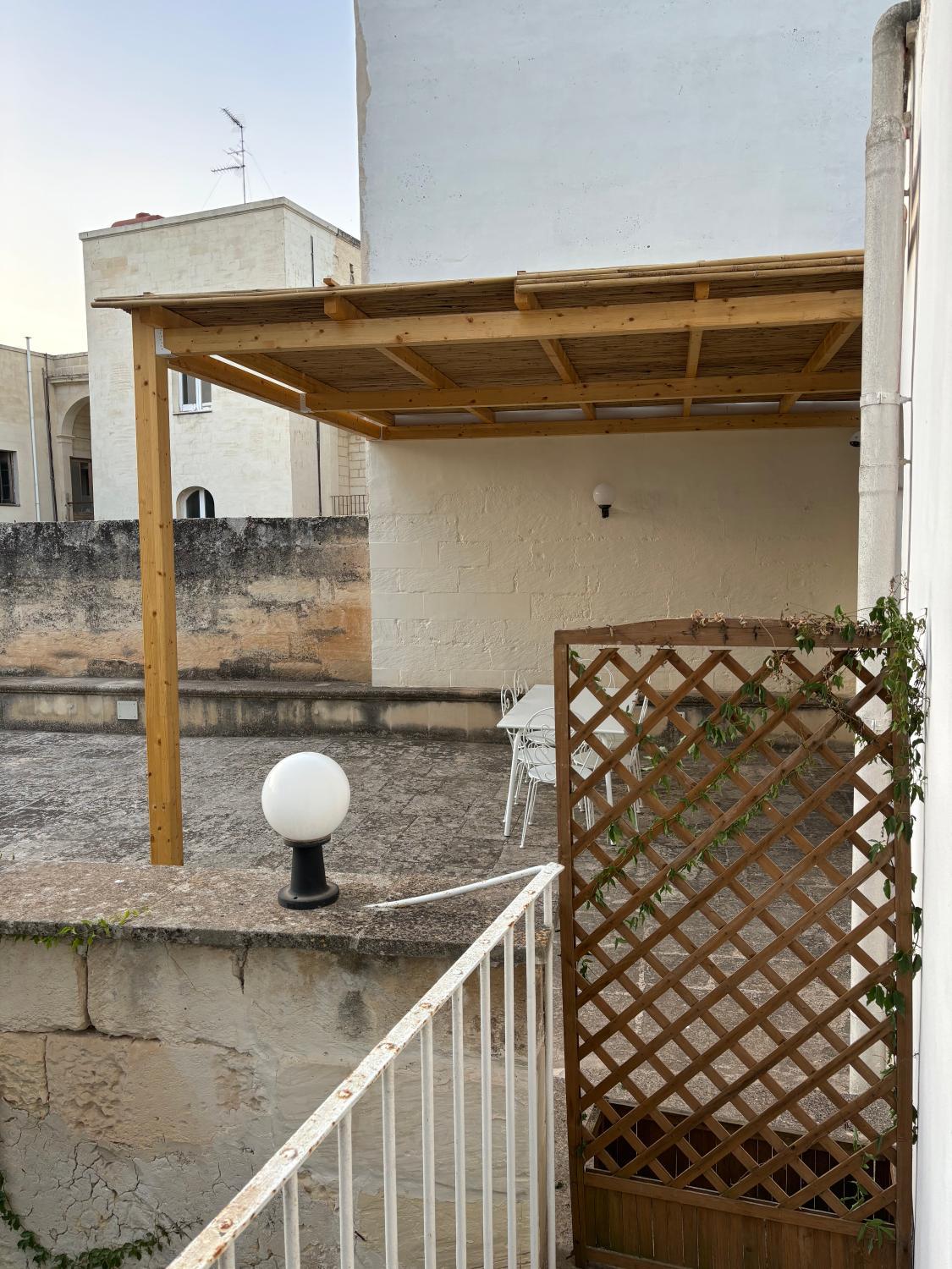 3, Terrazza Brancaccio, Lecce