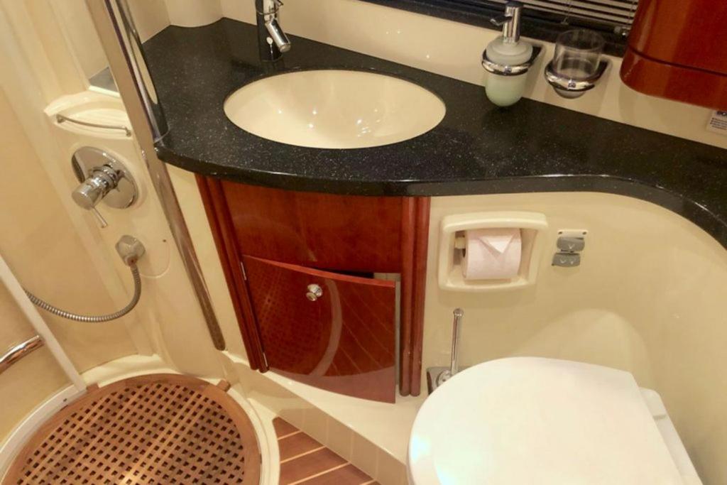 5, Boat & Motor Yacht, Burgas