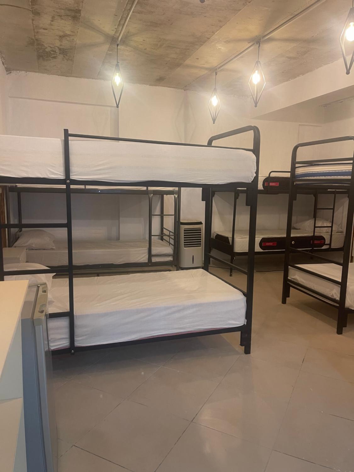 4, Go To Hostel Saranda, Sarandës