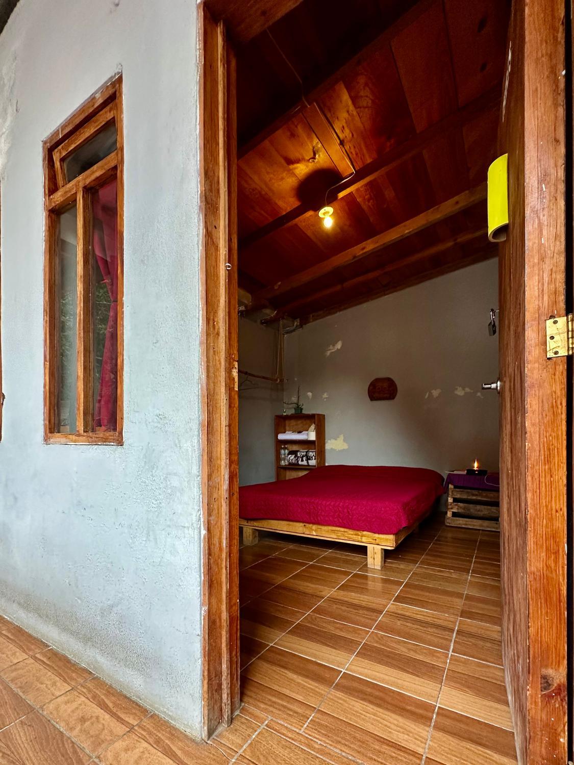5, Private Room at Hunab Ku Guesthouse, San Marcos La Laguna
