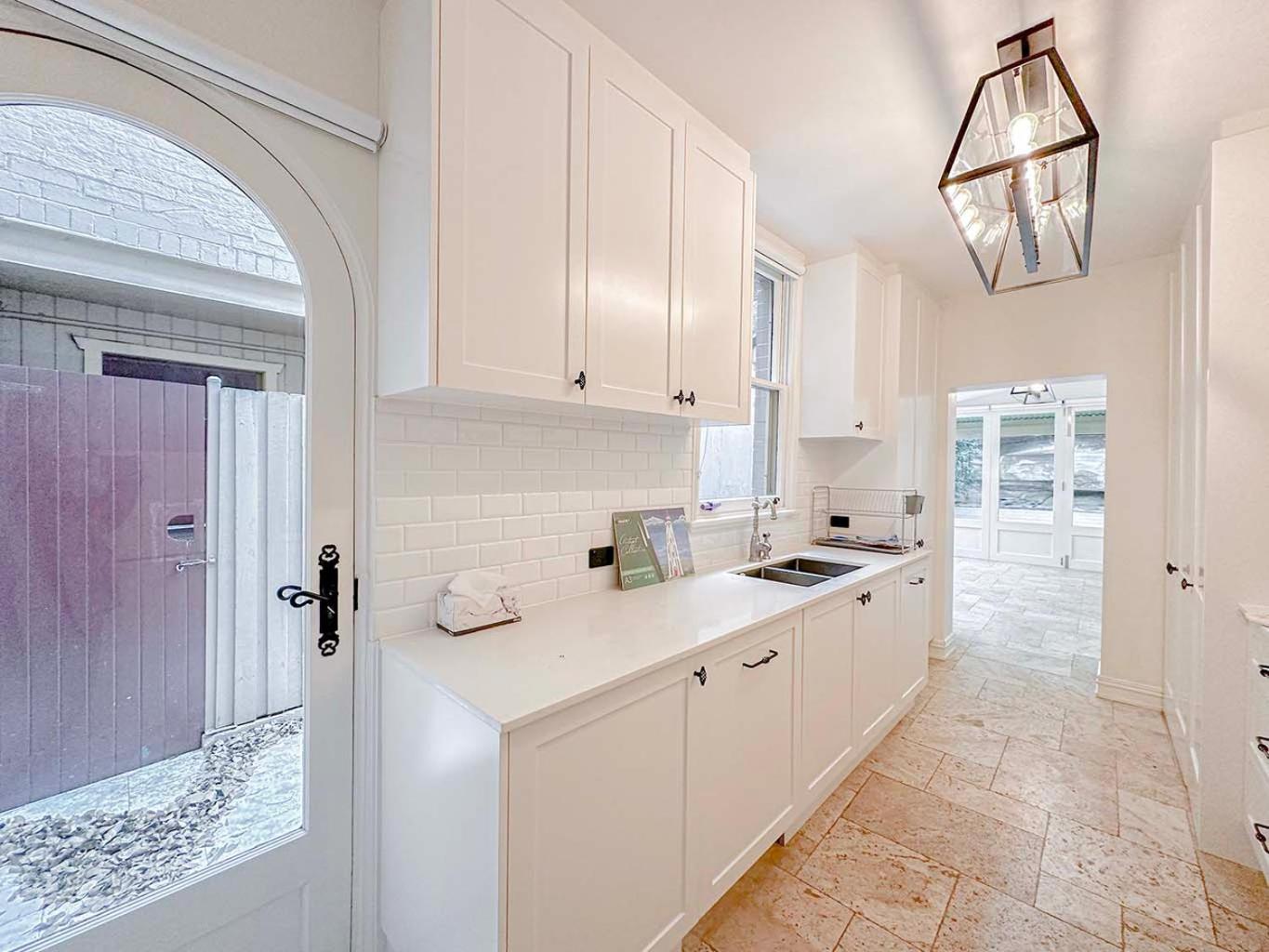 Kitchen 2, Kent St Homestay, Sydney
