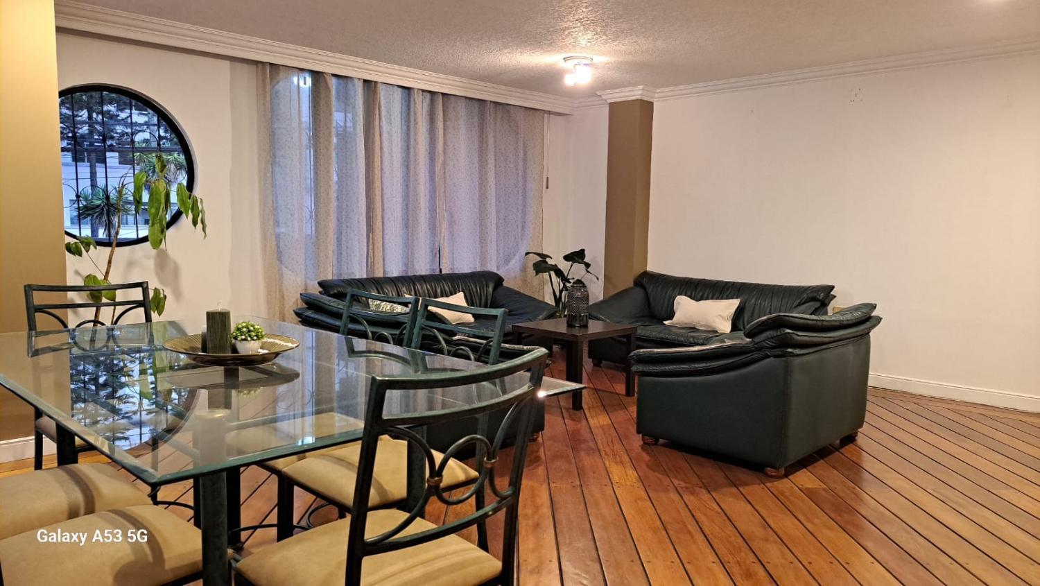 3, Habitaciones para huespedes, Quito