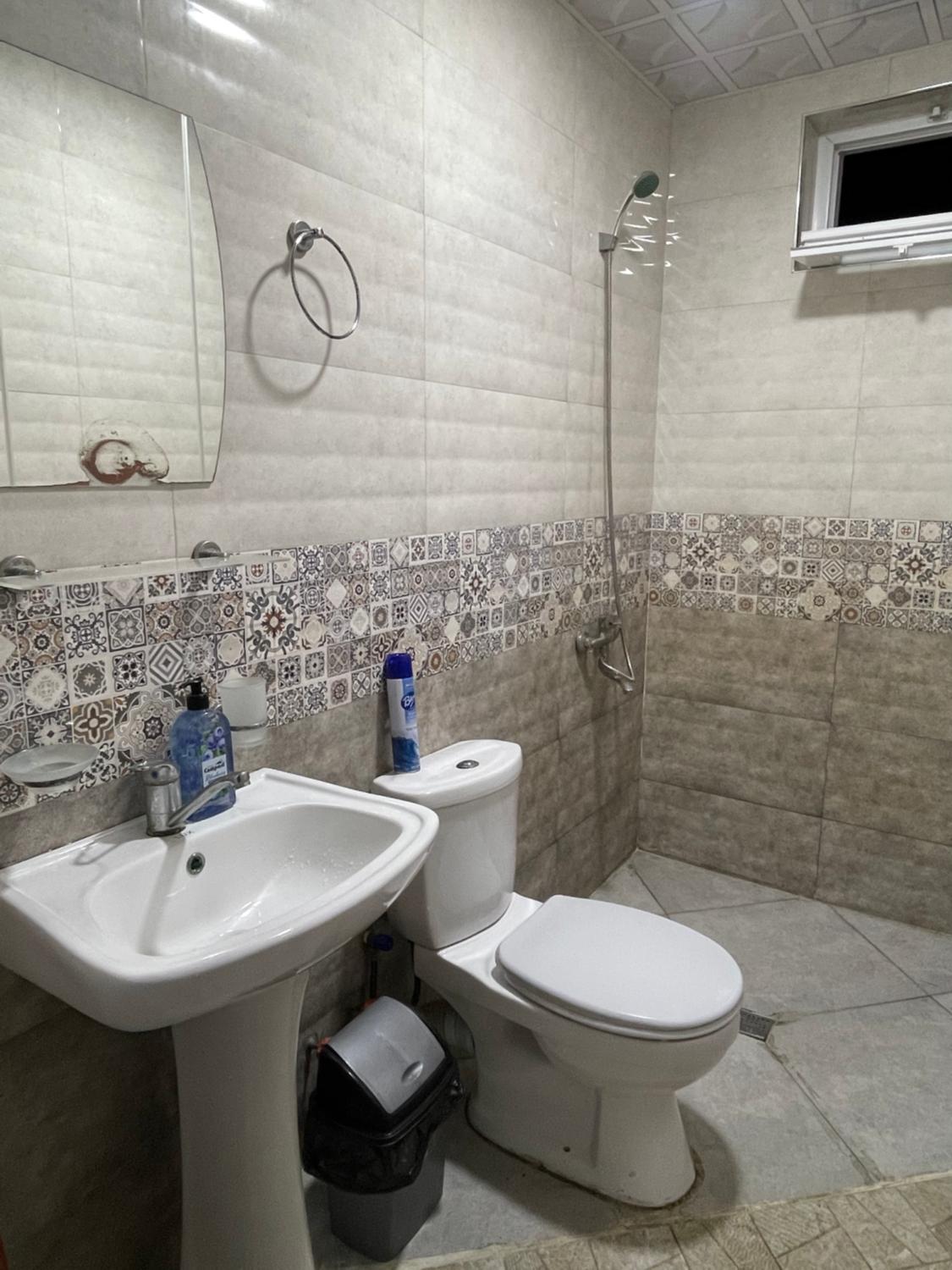 2, Barakat Hotel, Ozurgeti