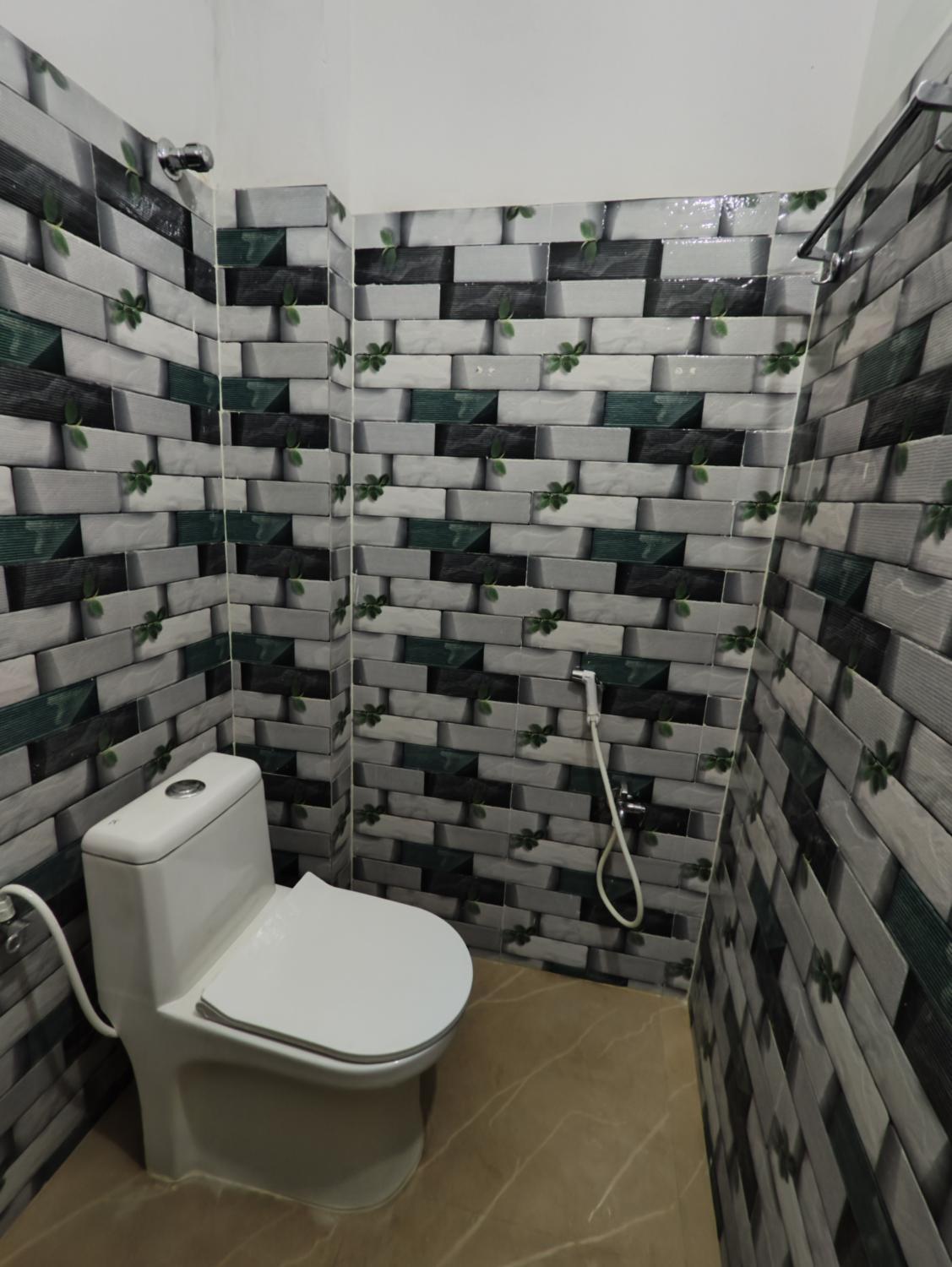 3, Hotel Blossom, North 24 Parganas