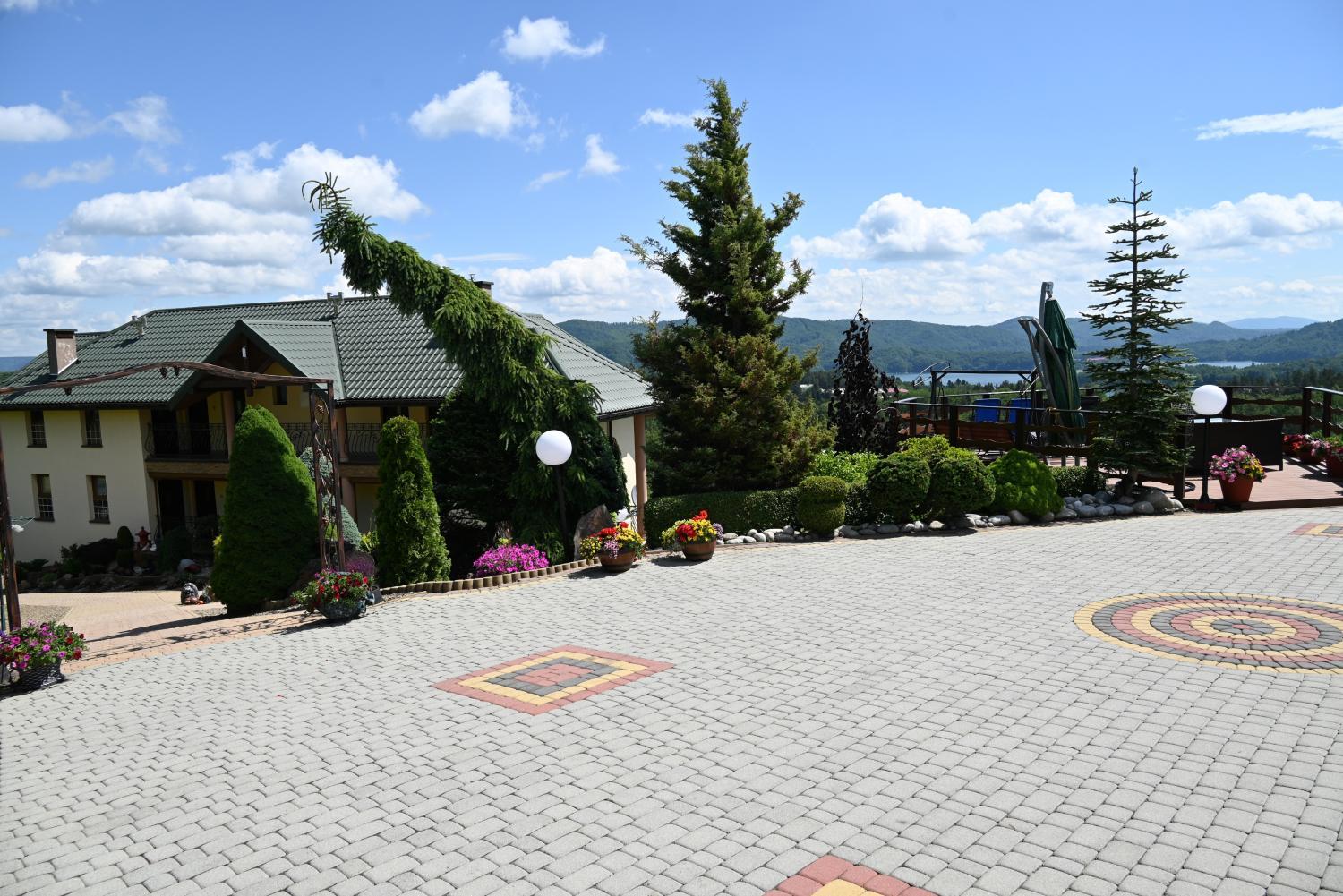 View 4, U Mateusza 607-737-859, Lesko