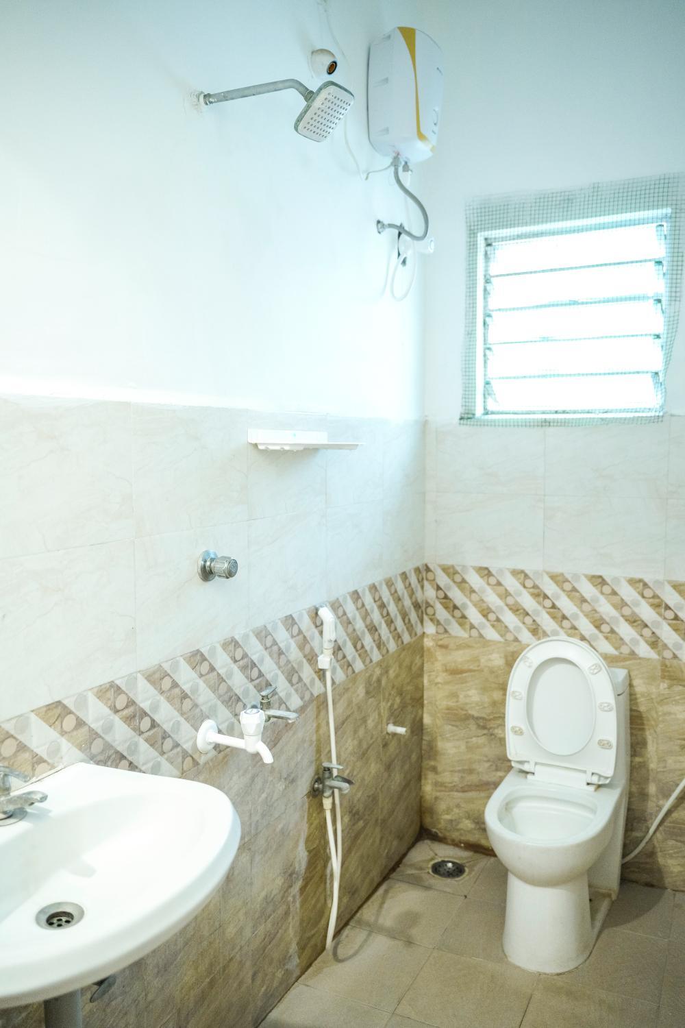 2, Hotel Cruze RESIDENCY, Coimbatore