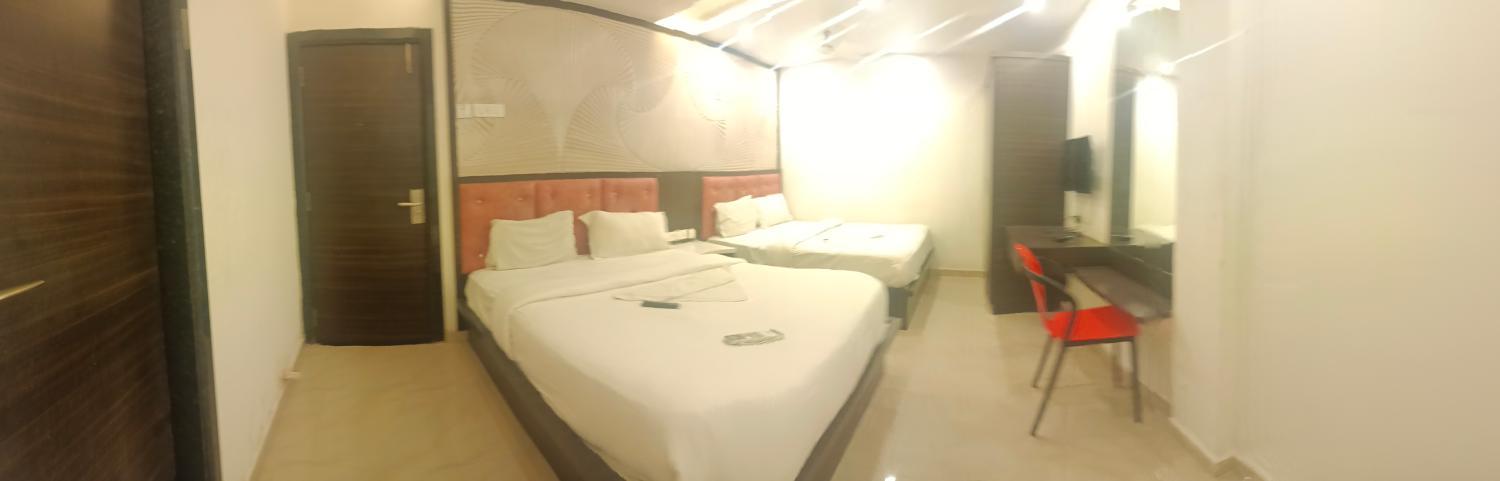 2, Ajith residency Near Marina Beach, Chennai