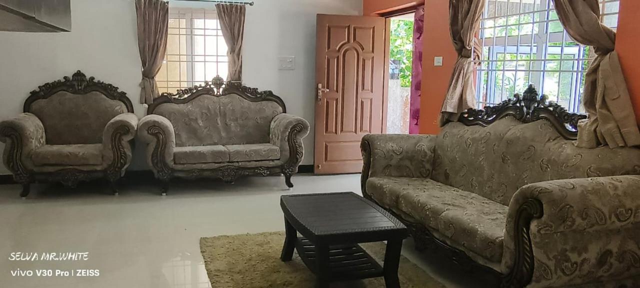 3, kolahalam homestay, Salem
