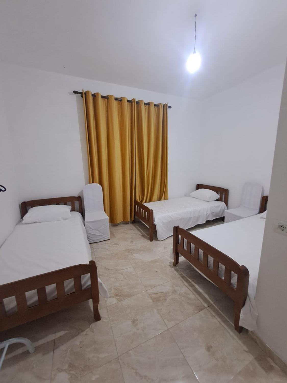 5, Bujtina Ismet Gjeli, Kavajës