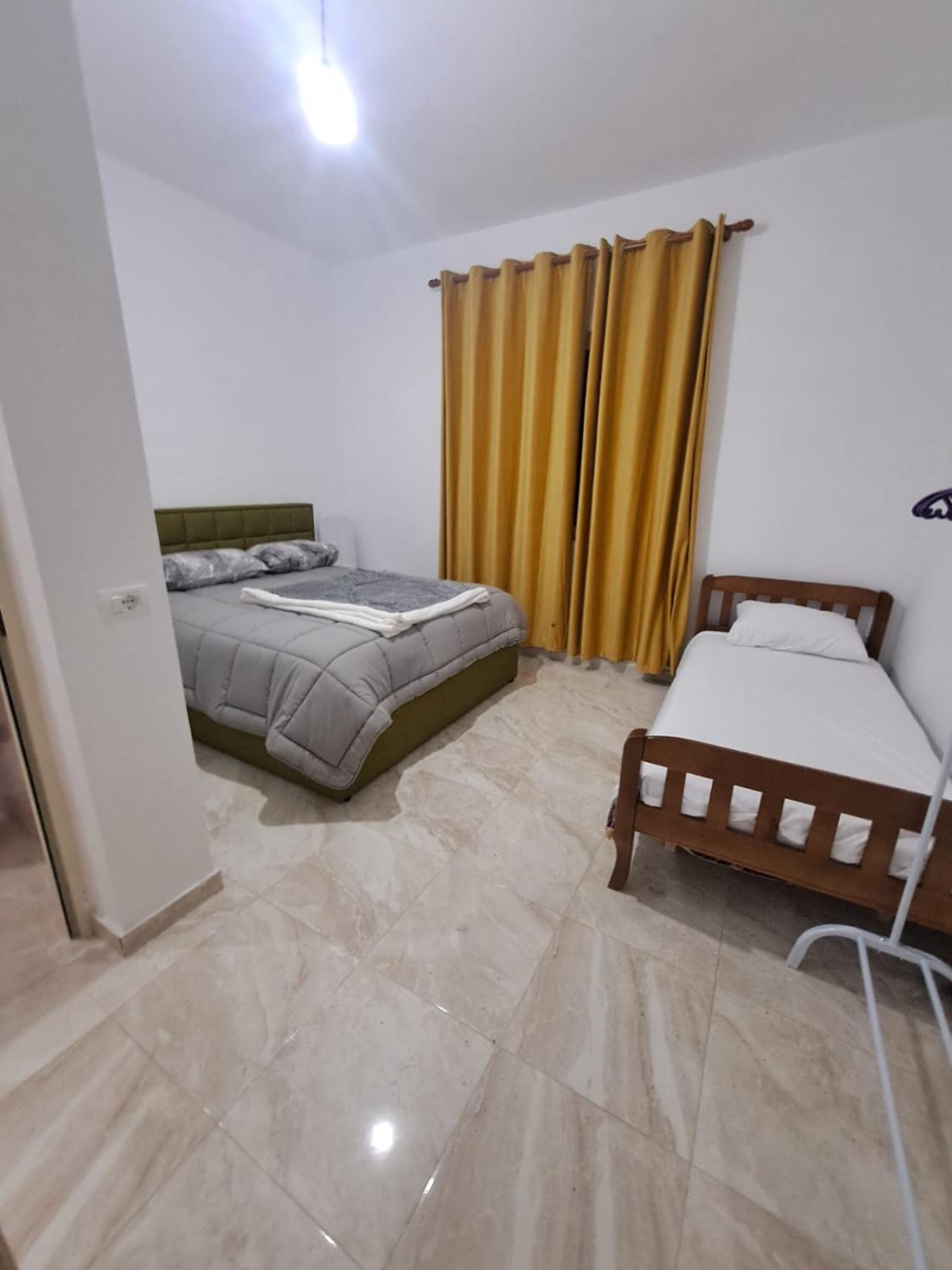 2, Bujtina Ismet Gjeli, Kavajës