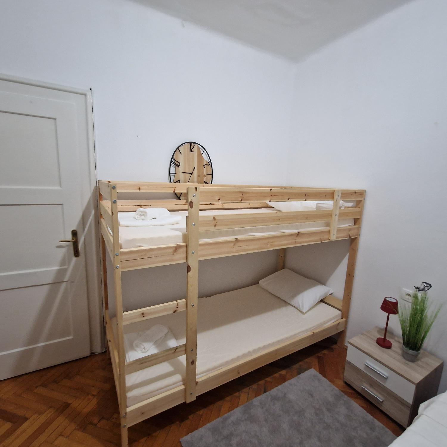5, Rooms deluxe splatin, Split