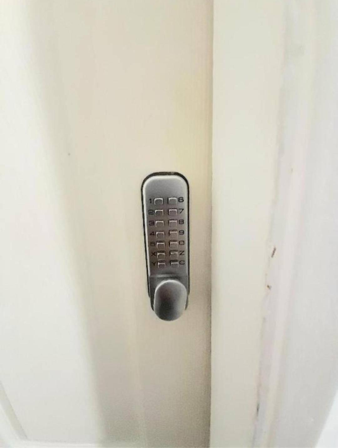 2, Double ensuite room 2, Leicester