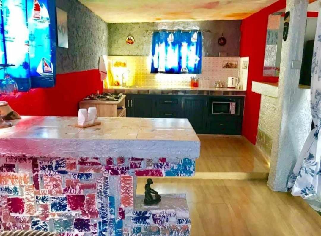5, KING apartment