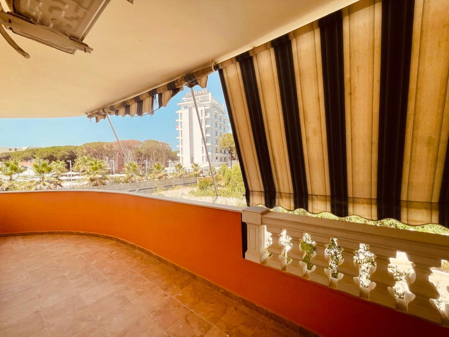 2, Sweet holidays Apartament, Kavajës