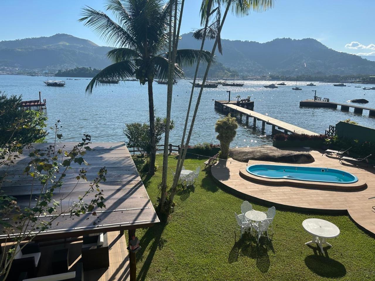 2, Pedra Mar - Quartos e Suites em Angra, Angra dos Reis