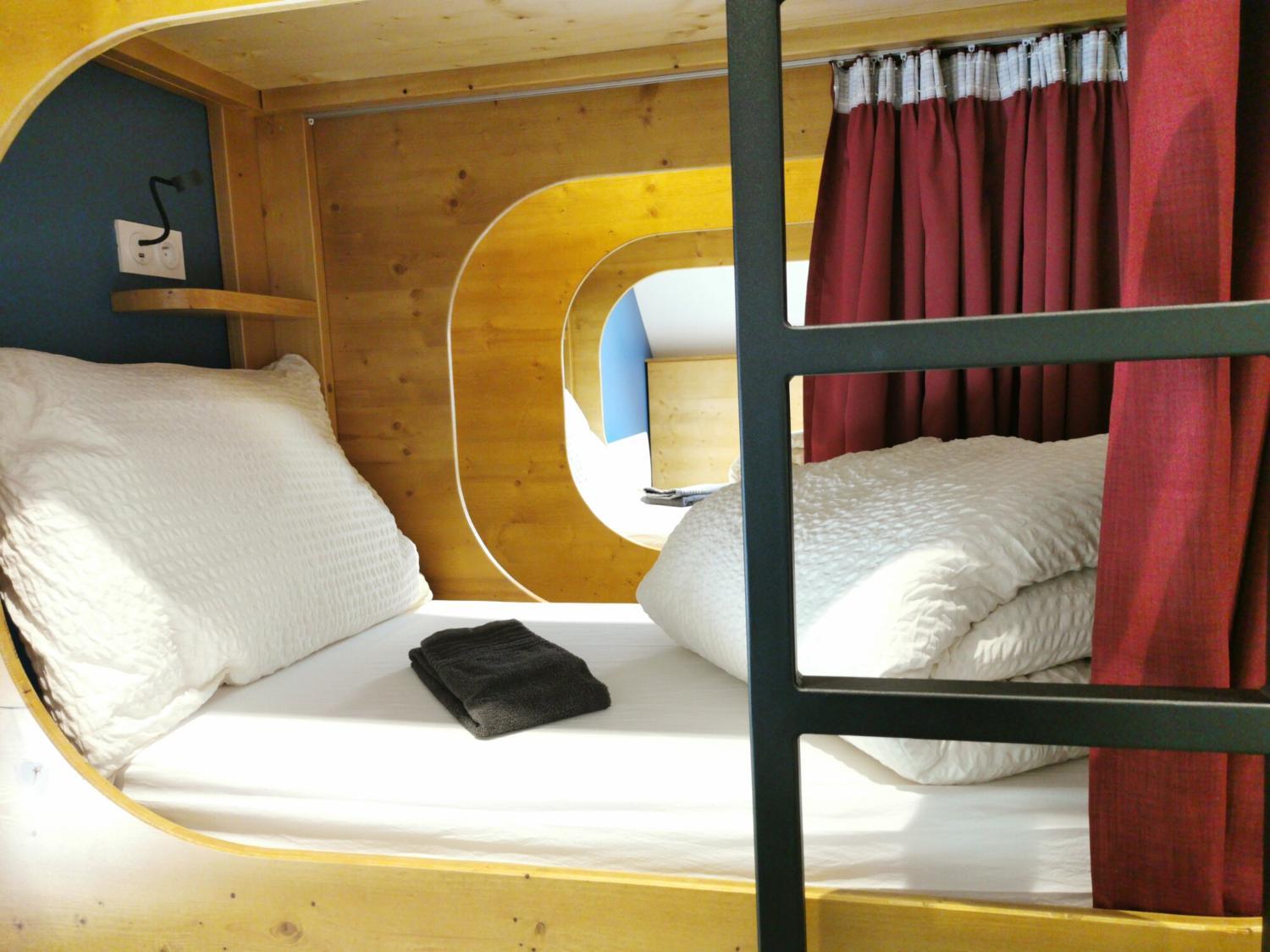 4, Chambre Hostel des combes, Haute-Savoie