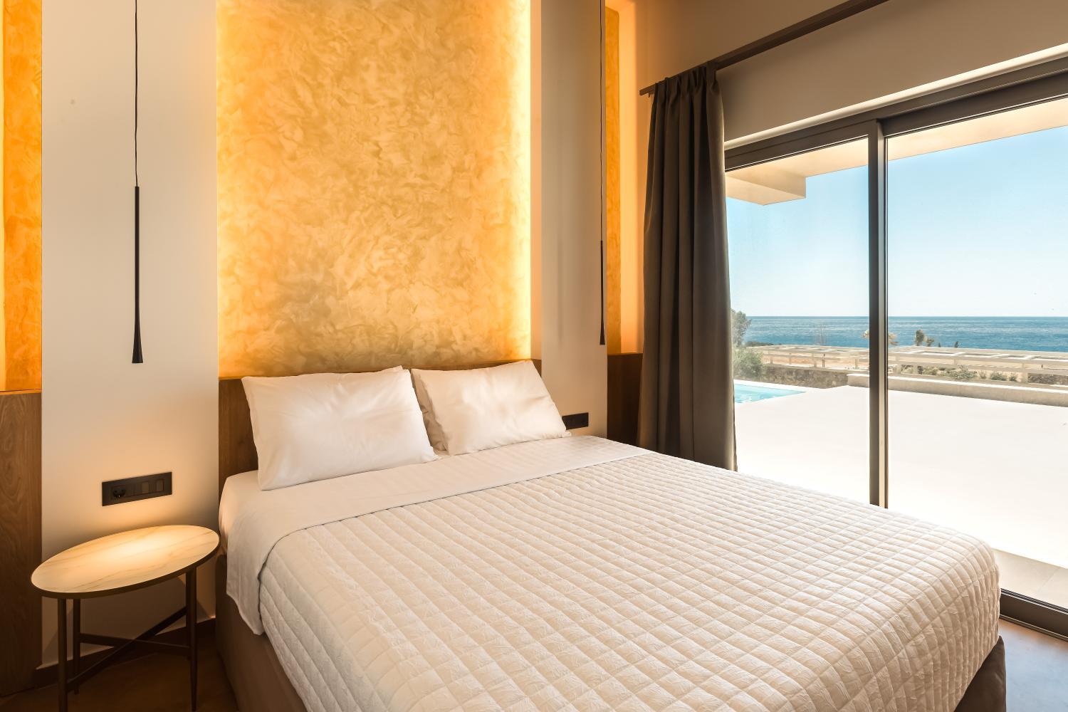2, Akre Villas, Crete