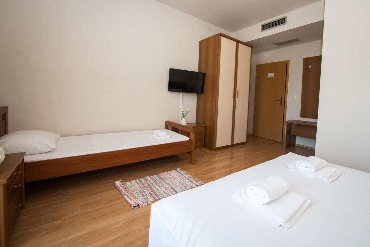 4, airport rooms Manufaktura, Kaštela