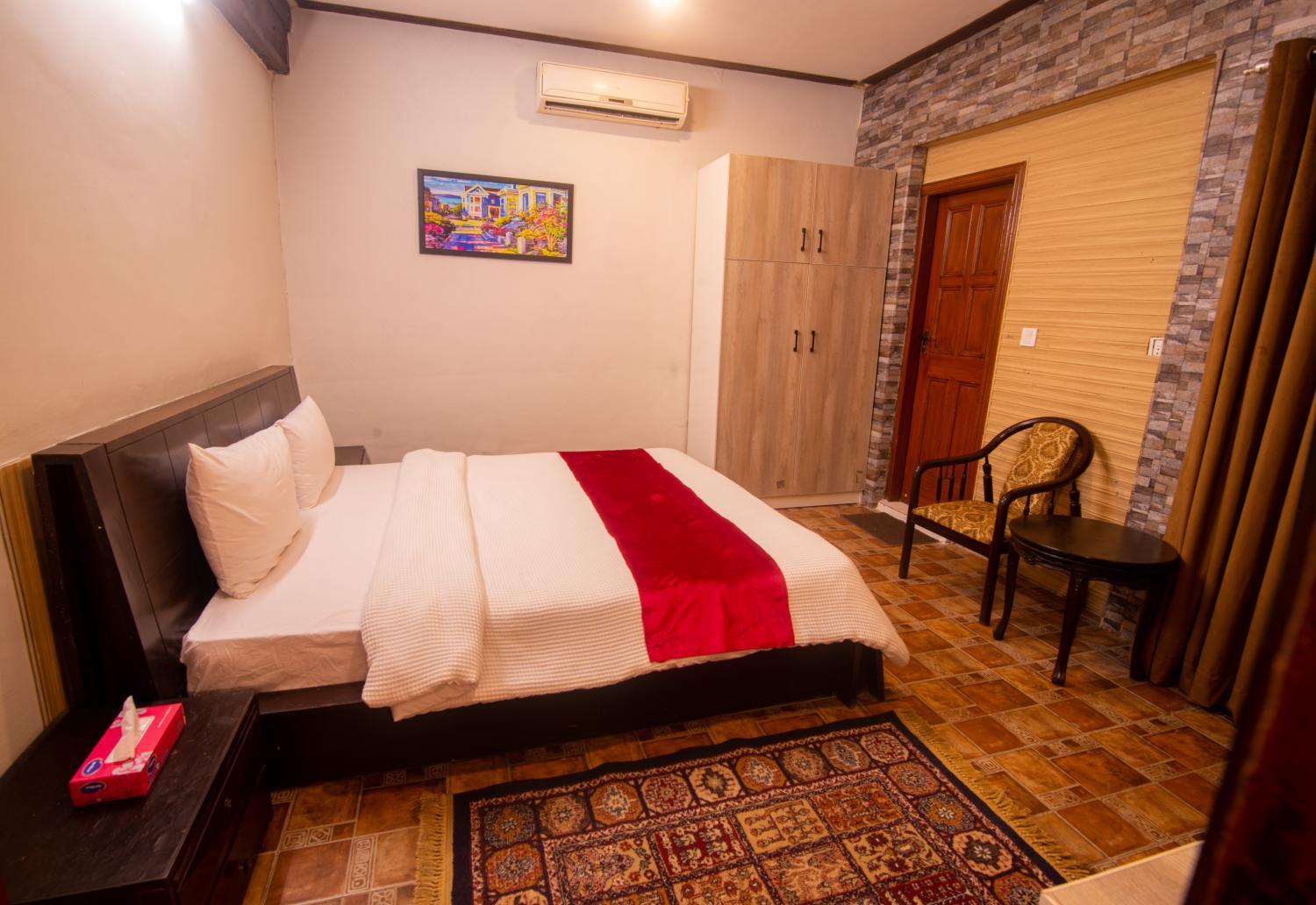 3, TRH-2 (THE REST HOUSE), Islamabad