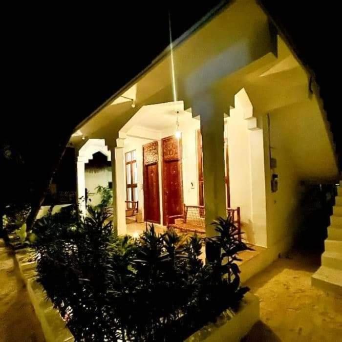 Exterior view, Mwambani Beach Villa, Kusini