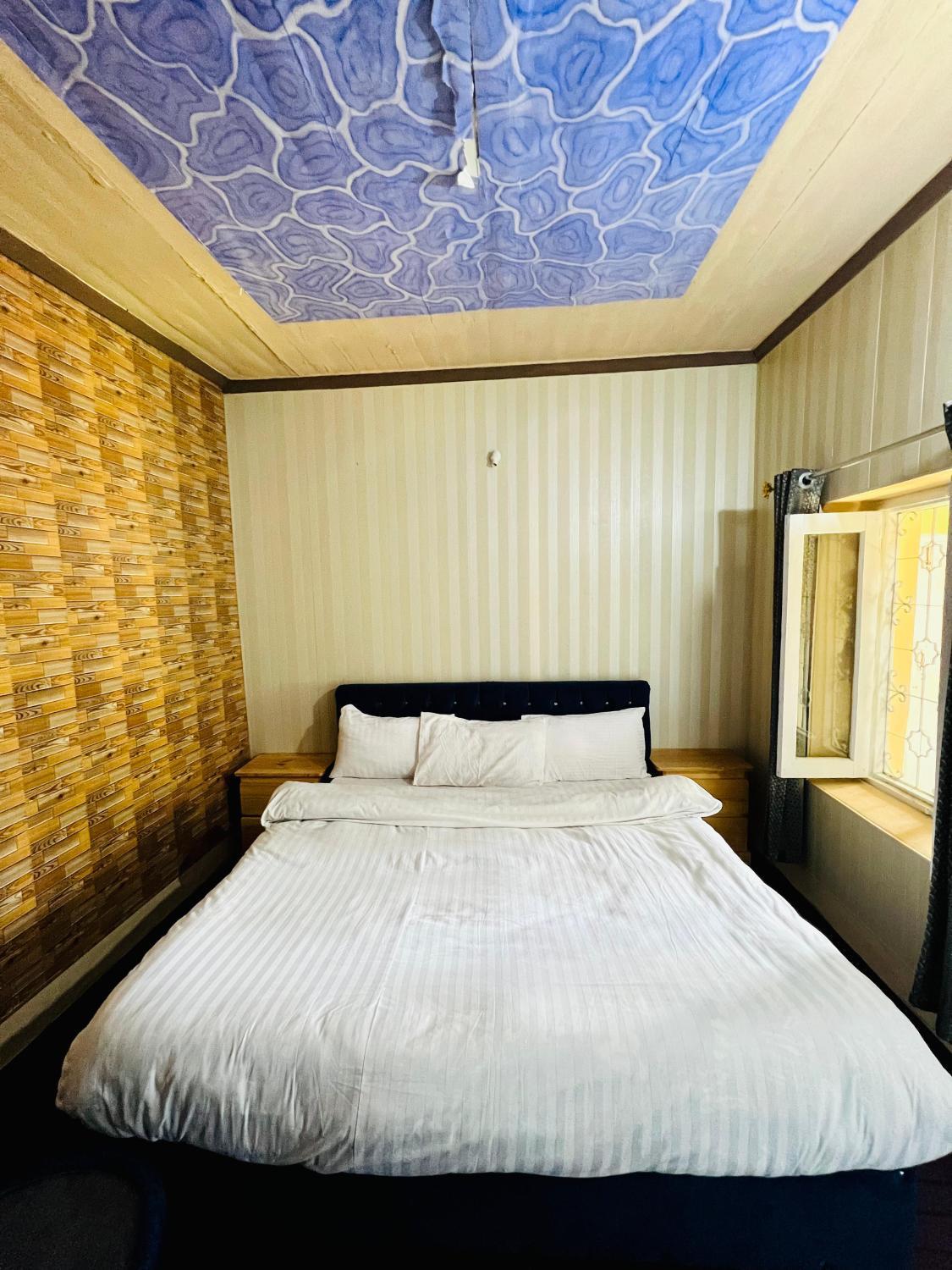 4, Fog land guest house, Hazara