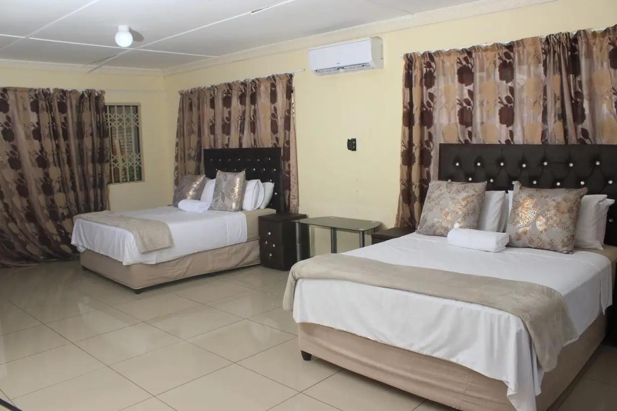 4, Thuleh Guest House, Uthungulu