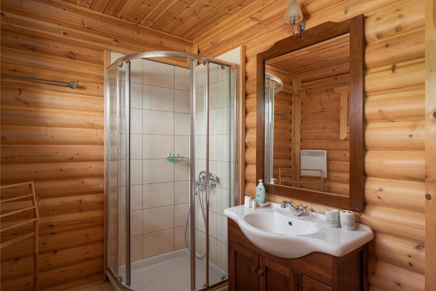 2, Styga Chalet Kalavryta, West Greece