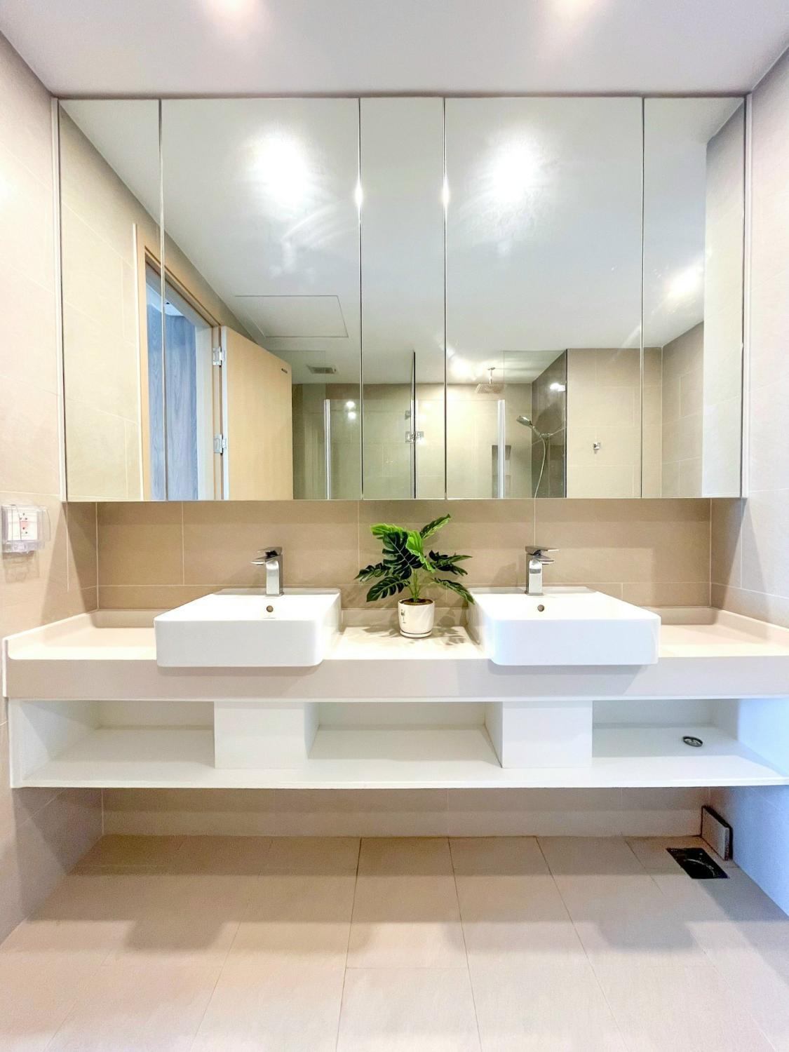 Bathroom 4, The Song Apartment - Bin's Homestay, Vũng Tàu