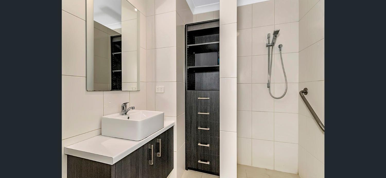 Bathroom, Cannington Share House - near shopping mall and public transport, Canning