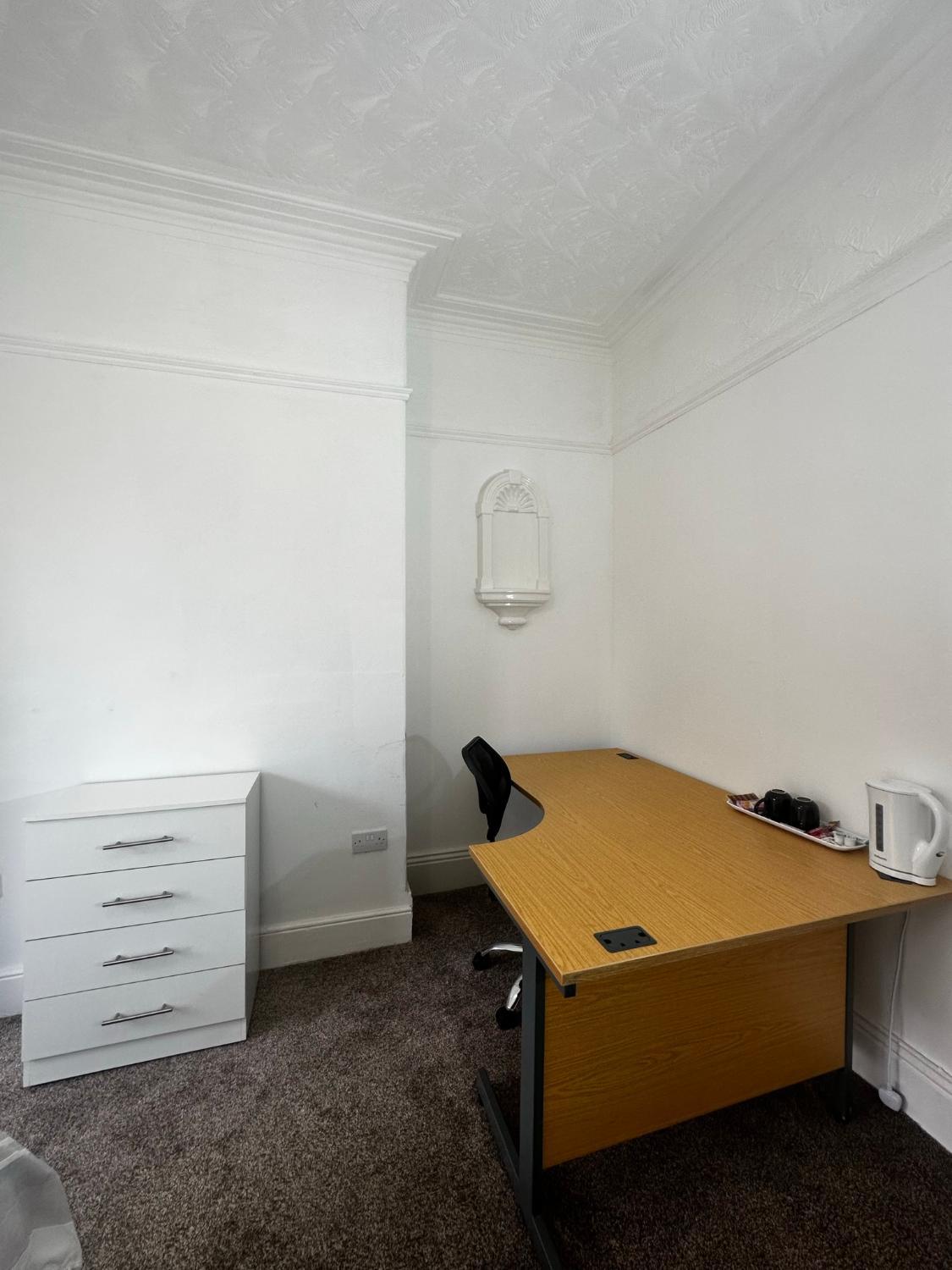 4, Le Crescent Rooms, Room Stays, Middlesbrough