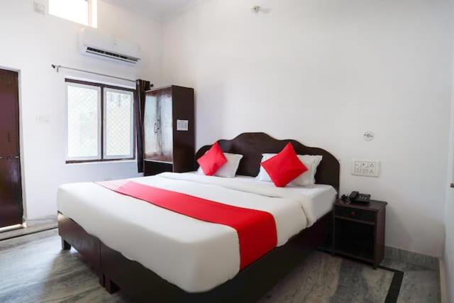 5, Backpackers Karma Home Stay, Chhatarpur