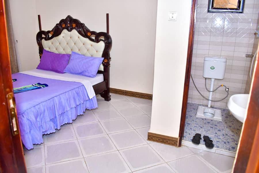 4, magik guest house, Busiiro